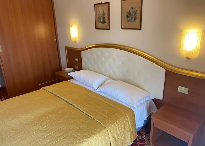 Milan Speranza Au 4* Στρέσα