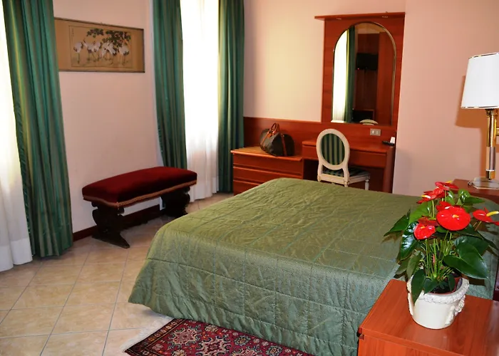 Milan Speranza Au 4* Στρέσα